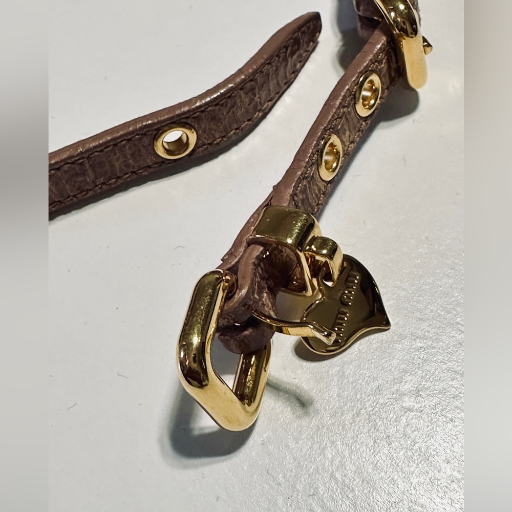 Authentic miu miu heart bracelet leather - Picture 7 of 14